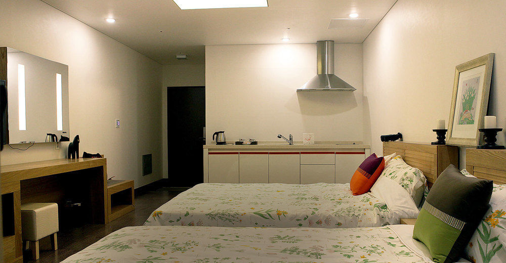 Sea Stay Hotel Jeju Exterior photo