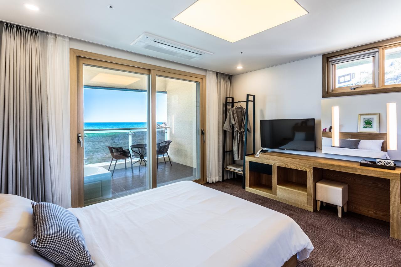 Sea Stay Hotel Jeju Exterior photo