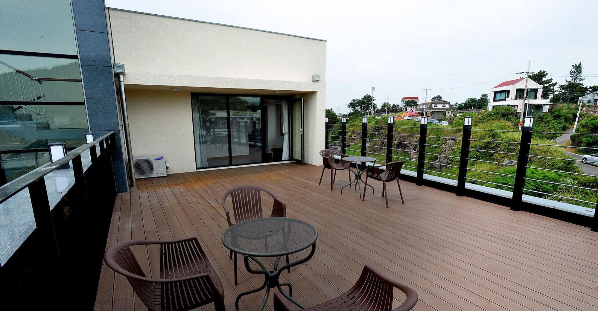 Sea Stay Hotel Jeju Exterior photo
